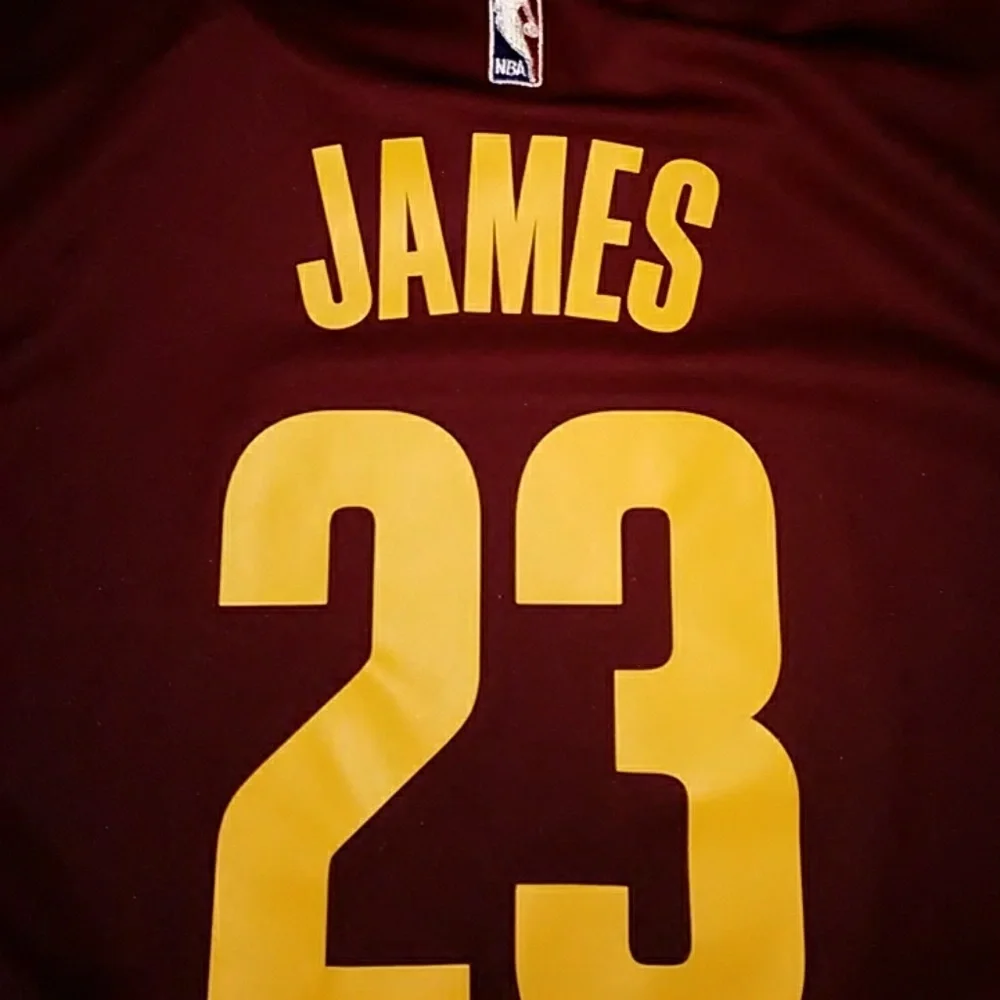 LeBron James Cleveland Cavaliers NBA Jersey